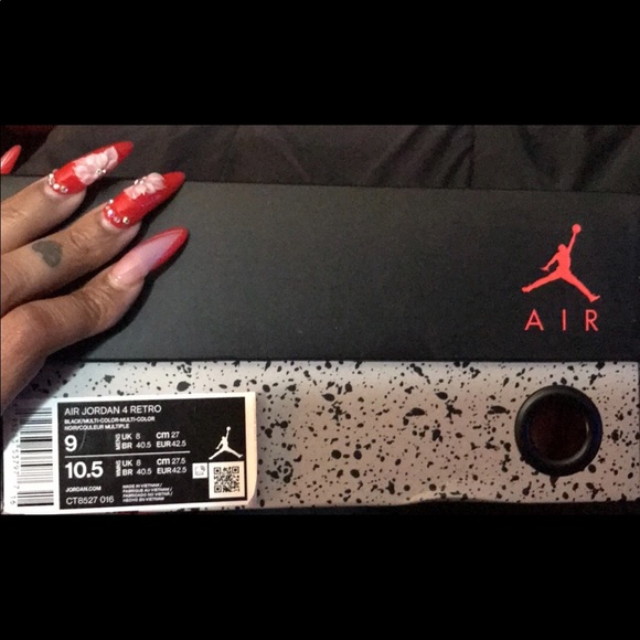 SOLD NIB 💯Authentic “Air Jordan 4 Retro” Size 9 Released 1/15/2022 Sold-Out❗️ - Picture 2 of 11